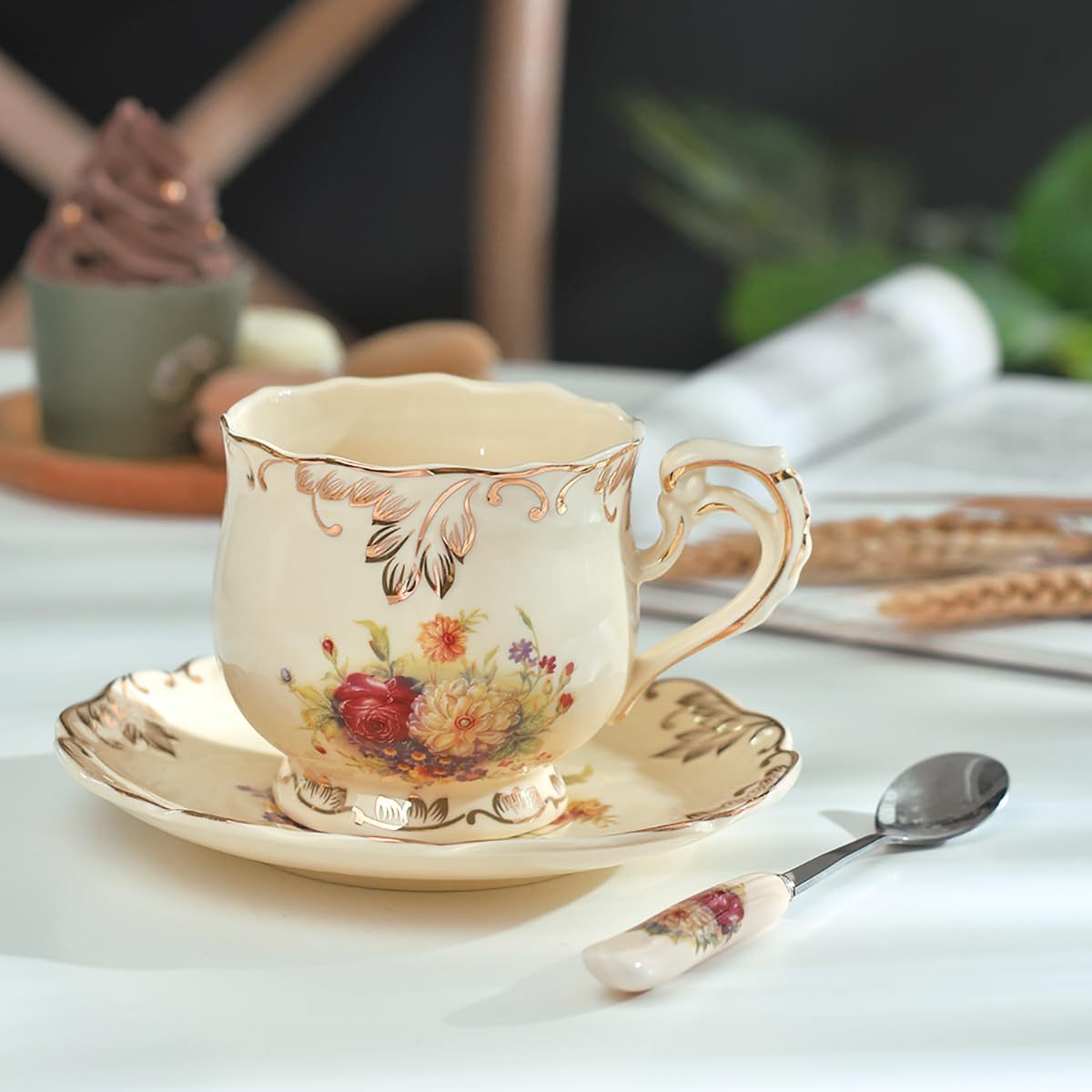 YOLIFE Vintage Floral Tea Cup and Saucer Set with Golden Trim - Elegant 8oz Ceramic Tea Service, Elegant Beige & Golden Floral Pattern, Dishwasher Safe (Hand Wash Recommended) - Luxury Tea Set for Women, Wedding, Anniversary, Housewarming Gifts - Elegant